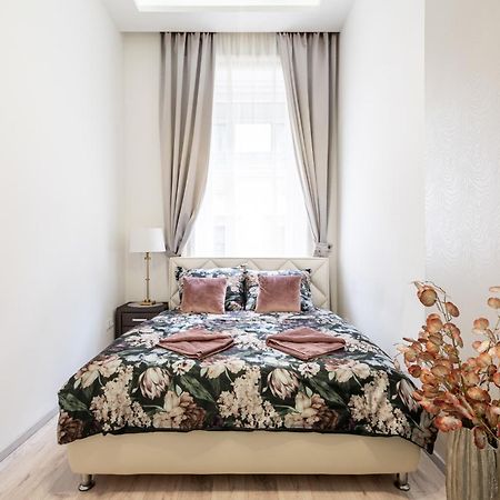 Kiraly 35 Luxury Apartment With Free Parking ブダペスト エクステリア 写真