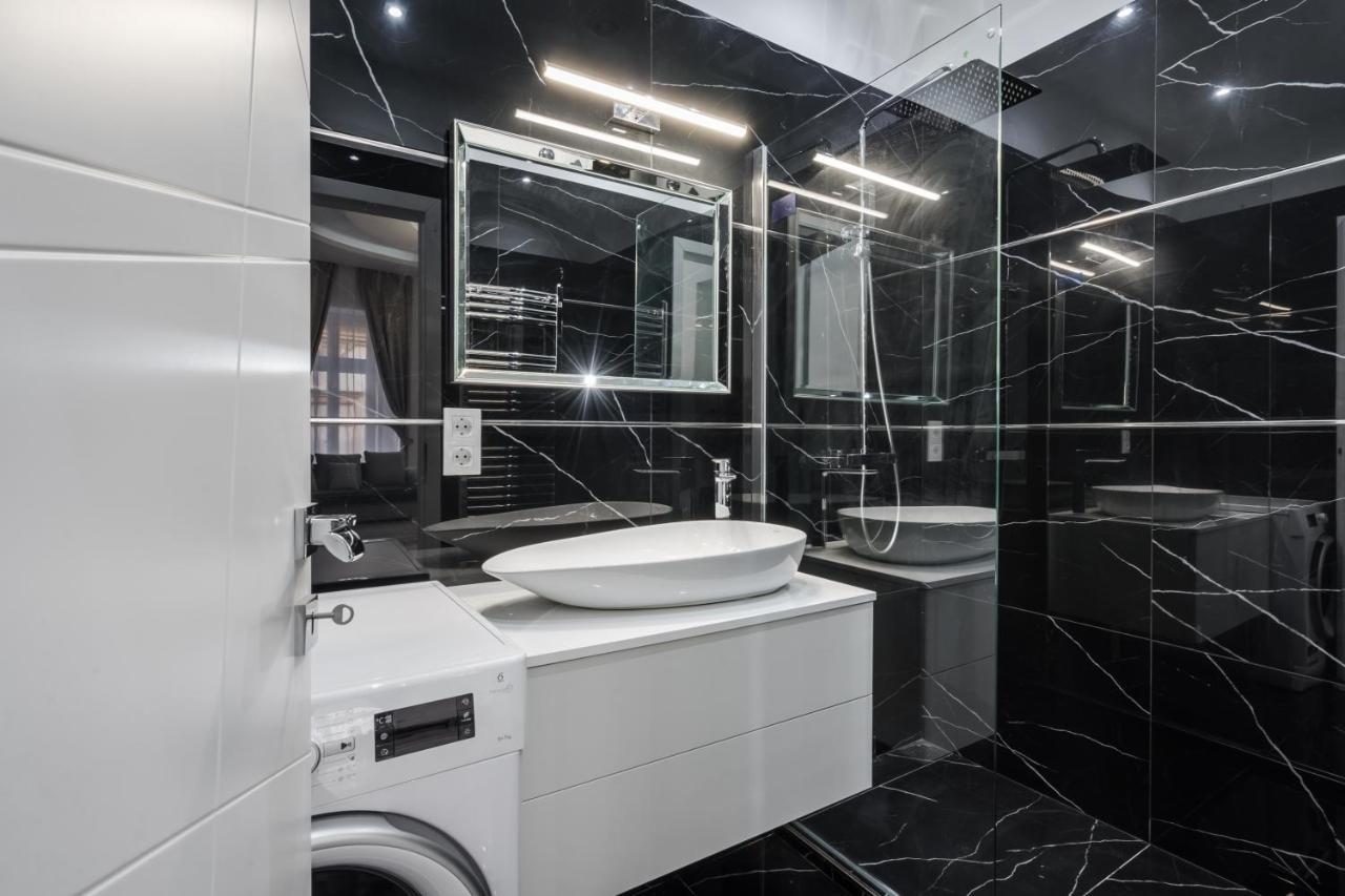 Kiraly 35 Luxury Apartment With Free Parking ブダペスト エクステリア 写真
