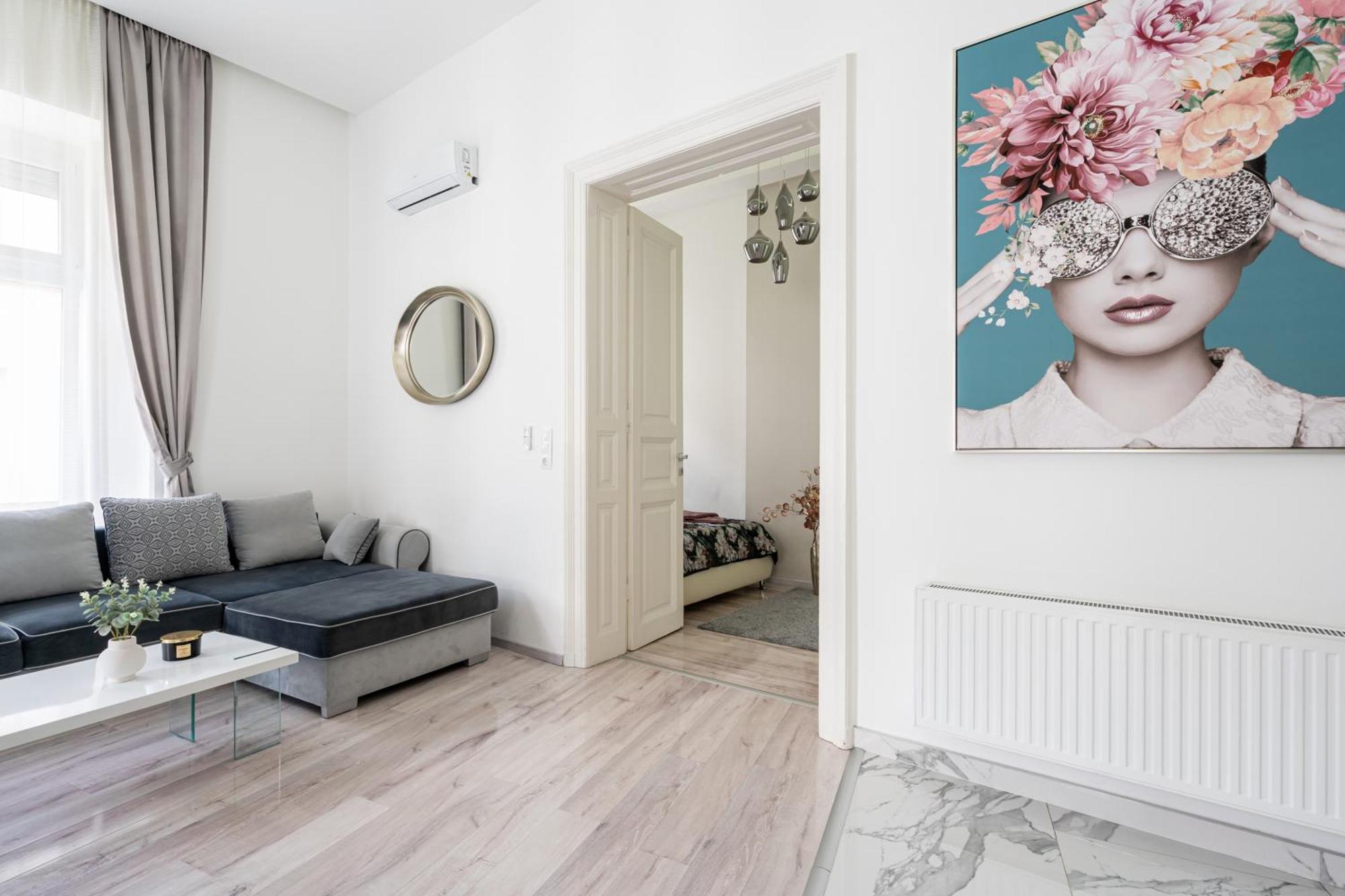 Kiraly 35 Luxury Apartment With Free Parking ブダペスト エクステリア 写真