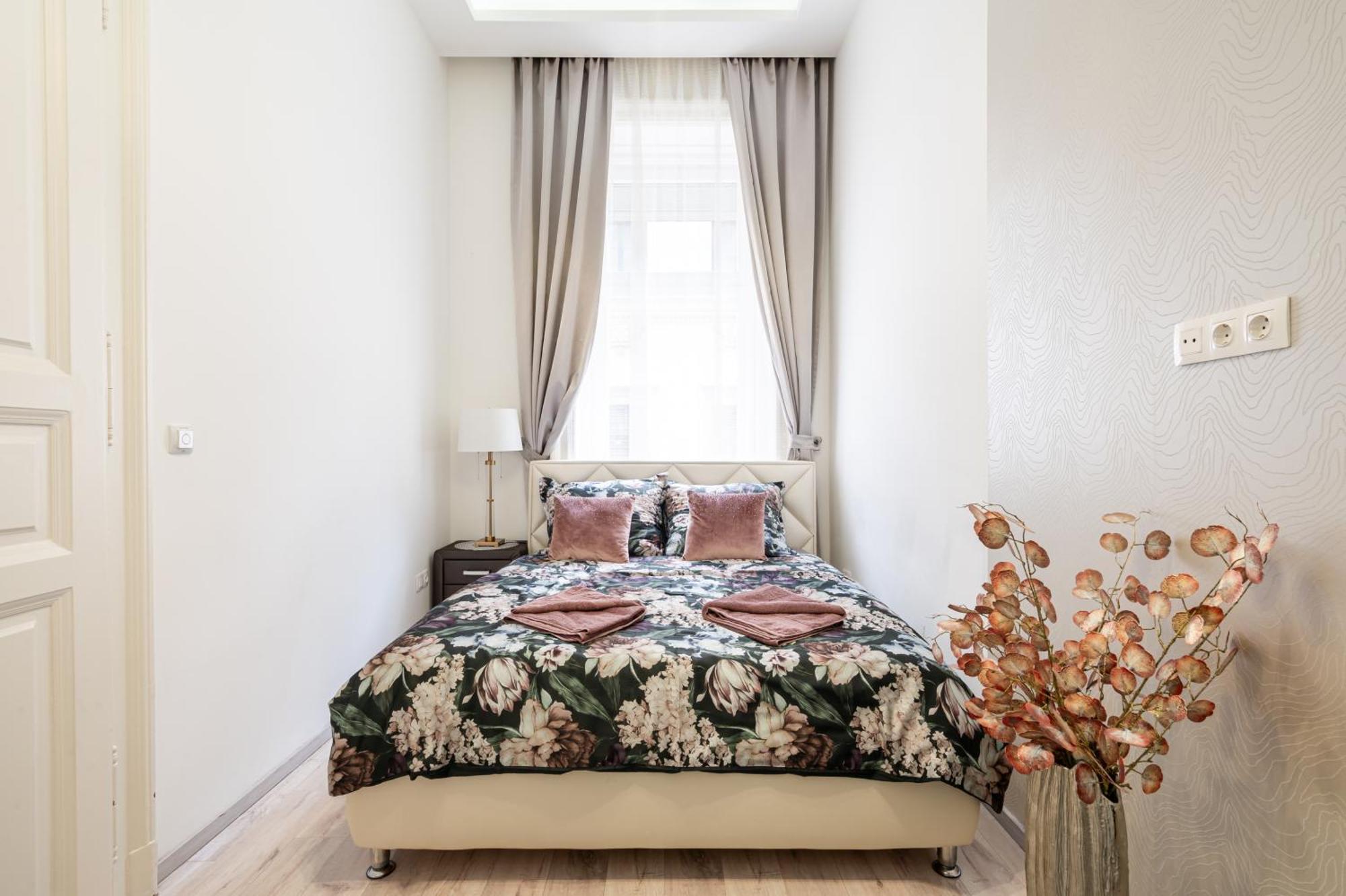 Kiraly 35 Luxury Apartment With Free Parking ブダペスト エクステリア 写真